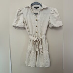 Cassee’s Tan Bubble Sleeve Dress